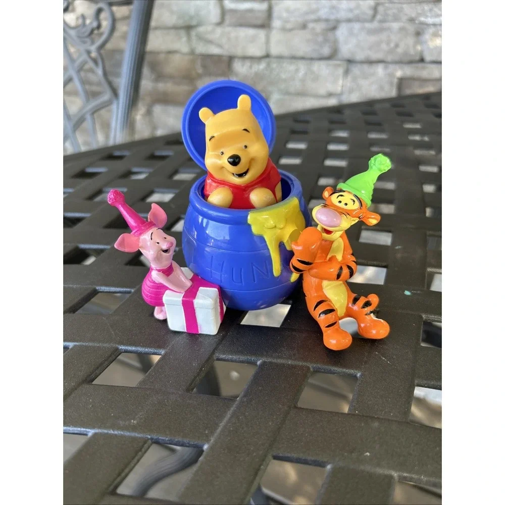 Vintage Wnnie The Pooh & Tiger Pop Up Cake Decoration 2007